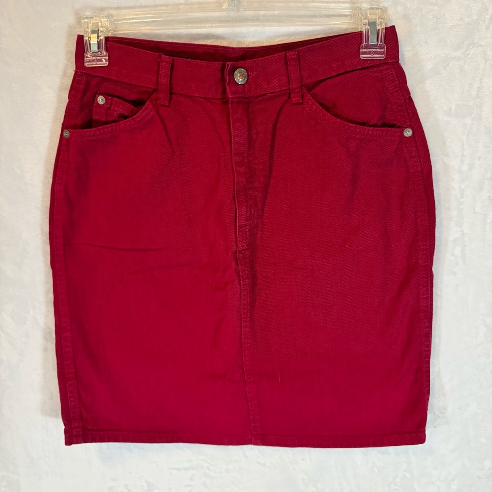 EUC Sierra West Vintage Red Denim Skirt Size 12 Cowgirl Casual Summer Vibes